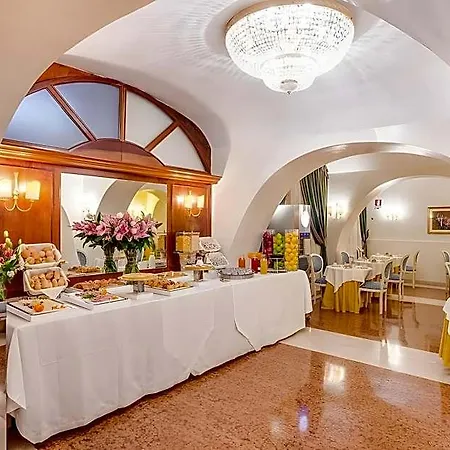 Floridia Hotel 3*